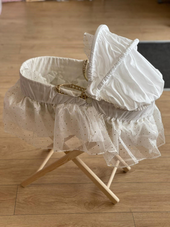WHITE SPARKLE MOSES BASKET (STAND INCLUDED)